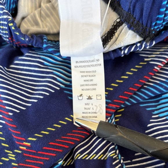 Agnes & Dora Navy and Multicolor Patterned Legging Bundle. NWT - Picture 3 of 5